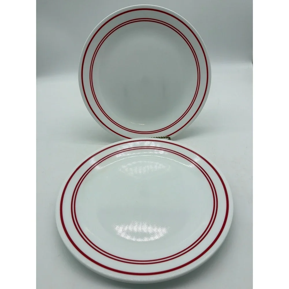 Corelle 3 Classic‎ Cafe Red 10 1/4